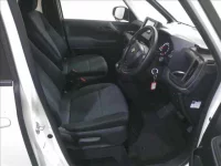 Toyota NOAH лот № 2095 оценка 4.5  с аукциона в Японии 3