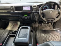 Toyota HIACE VAN лот № 5575 оценка RA  с аукциона в Японии 4