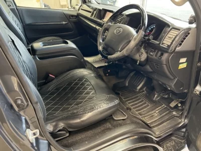 Toyota HIACE VAN  с аукциона в Японии