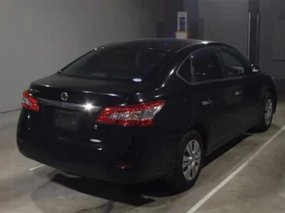 Nissan SYLPHY  с аукциона в Японии
