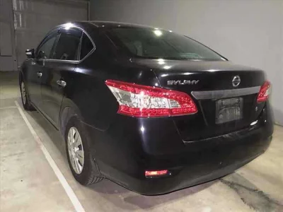 Nissan SYLPHY  с аукциона в Японии