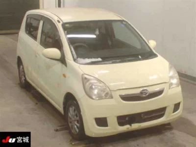 Daihatsu MIRA  с аукциона в Японии