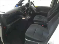 Toyota NOAH лот № 2099 оценка 3  с аукциона в Японии 2