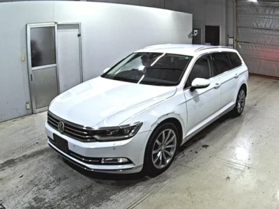 Volkswagen PASSAT VARIANT  с аукциона в Японии