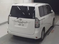 Toyota VOXY лот № 3085 оценка R  с аукциона в Японии 4
