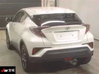 Toyota C-HR лот № 2056 оценка R  с аукциона в Японии 1