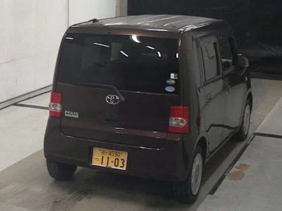 Toyota PIXIS SPACE  с аукциона в Японии