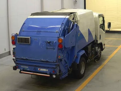 Isuzu ELF  с аукциона в Японии