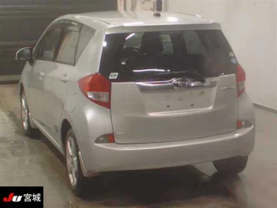 Subaru TREZIA  с аукциона в Японии