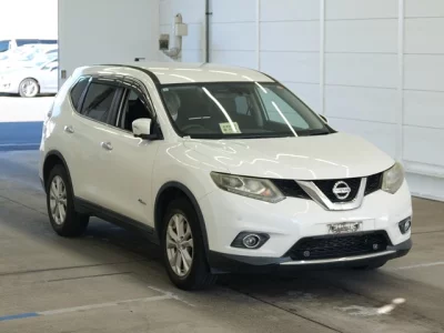 Nissan X-TRAIL  с аукциона в Японии