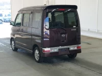 Daihatsu Atrai Wagon лот № 2789 оценка 3  с аукциона в Японии 1