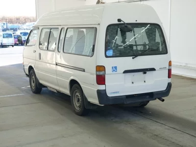Toyota REGIUS ACE VAN  с аукциона в Японии