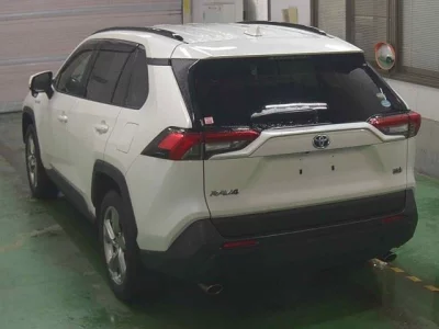 Toyota RAV4  с аукциона в Японии