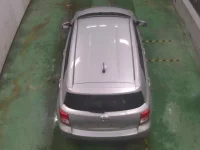 Toyota IST лот № 3564 оценка 3.5  с аукциона в Японии 4