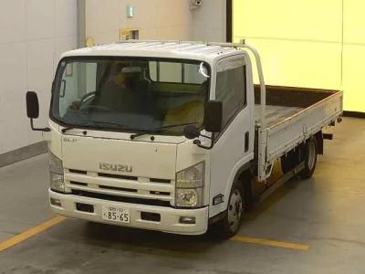 Isuzu ELF