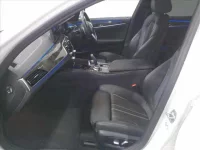 BMW 5-Series лот № 2146 оценка 4  с аукциона в Японии 2