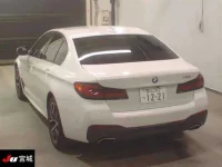 BMW 5-Series лот № 2146 оценка 4  с аукциона в Японии 1