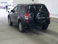 Suzuki ESCUDO лот № 5621 оценка RA  с аукциона в Японии 1