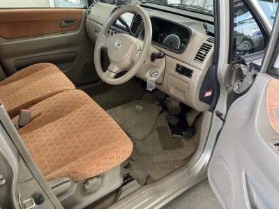 Nissan MOCO  с аукциона в Японии