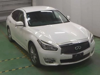 Nissan FUGA  с аукциона в Японии