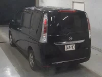 Nissan SERENA лот № 5599 оценка R  с аукциона в Японии 1