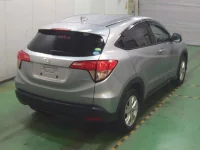 Honda VEZEL лот № 3600 оценка 3.5  с аукциона в Японии 6