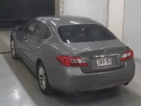 Nissan FUGA лот № 5611 оценка 3  с аукциона в Японии 1