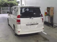 Toyota NOAH лот № 274 оценка 3  с аукциона в Японии 1