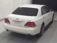 Toyota CROWN лот № 1016 оценка 3  с аукциона в Японии 4