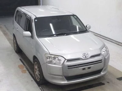 Toyota SUCCEED  с аукциона в Японии
