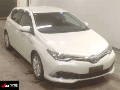 Toyota AURIS  с аукциона в Японии