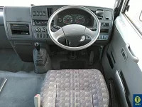 Isuzu JOURNEY лот № 25 оценка 3  с аукциона в Японии 4