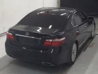 Lexus LS лот № 5658 оценка 3.5  с аукциона в Японии 4