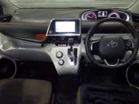 Toyota SIENTA лот № 3614 оценка R  с аукциона в Японии 2