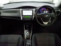 Toyota COROLLA FIELDER лот № 3621 оценка 3  с аукциона в Японии 2