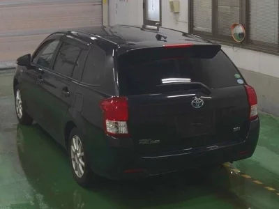 Toyota COROLLA FIELDER  с аукциона в Японии