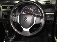 Suzuki SWIFT лот № 5044 оценка R  с аукциона в Японии 7