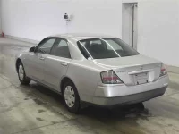 Nissan GLORIA лот № 10157 оценка 4  с аукциона в Японии 1