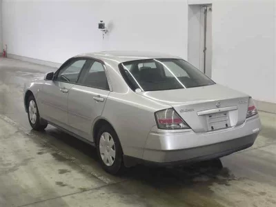 Nissan GLORIA  с аукциона в Японии