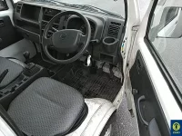 Nissan CLIPPER TRUCK лот № 61 оценка 3  с аукциона в Японии 4