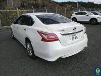 Nissan TEANA лот № 5 оценка 3  с аукциона в Японии 2