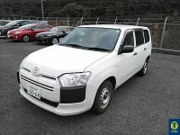 Toyota PROBOX лот № 4 оценка 3.5  с аукциона в Японии 1