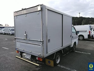 Mazda BONGO  с аукциона в Японии