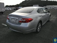 Nissan FUGA лот № 1 оценка 3  с аукциона в Японии 3