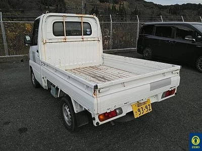 Nissan CLIPPER TRUCK