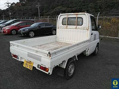 Nissan CLIPPER TRUCK