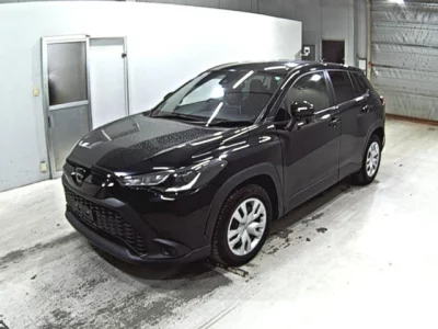 Toyota COROLLA CROSS  с аукциона в Японии