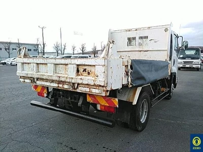 Isuzu FORWARD  с аукциона в Японии