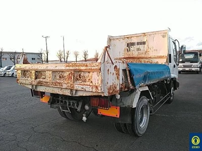 Isuzu FORWARD  с аукциона в Японии