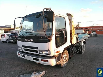 Isuzu FORWARD  с аукциона в Японии